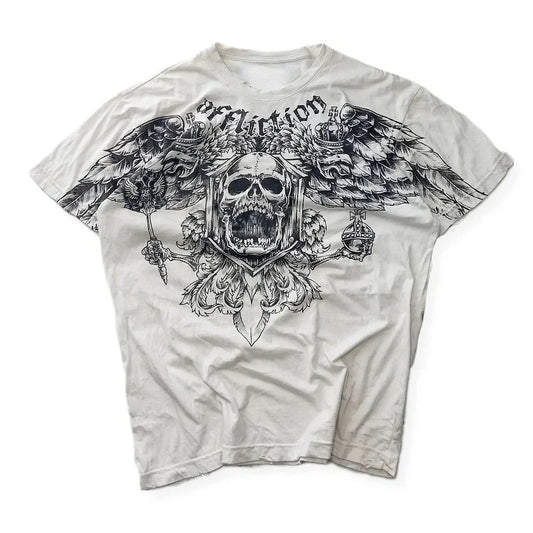 wings and skull printed T-shirt